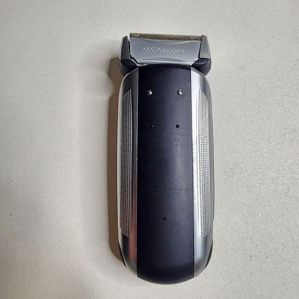 Braun 8985 Rechargeable‎ Electric Shaver Razor with Cleaning Charger Tested